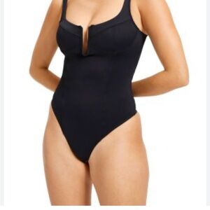Good American Black Scuba Bodysuit. NWOT. Size 3